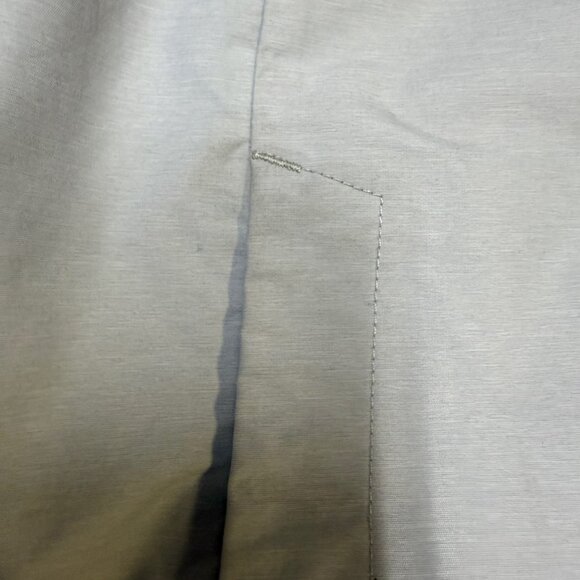 The North Face Resolve 2 Women’s Large Gray DryVent Rain Jacket EUC - Picture 6 of 13